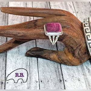 Running Bear Navajo Purple Spiny Oyster Hallmarked Sterling 925 Ring